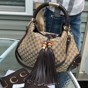 Authentic Gucci Indy Handbag. Great condition!!